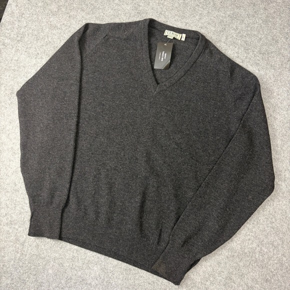 L.L. Bean Other - LL Bean Mens XL Tall V-Neck Sweater Charcoal Gray Made in Ireland Raglan Knit